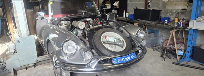 DS 19 CABRIOLET 1962 RESTAURATION MECANIQUE POUR TALEL 01.