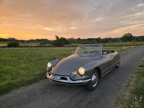 DS 19 CABRIOLET 1962 RESTAURATION MECANIQUE POUR TALEL 04.